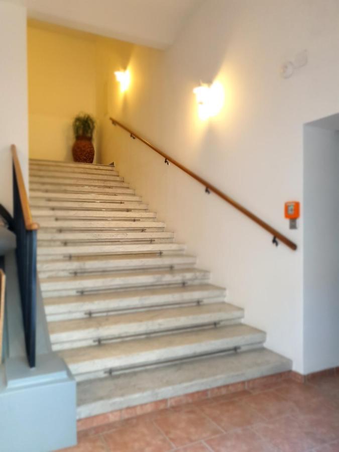 Sunny And Spacious Apartment Near City Centre Vienna Esterno foto