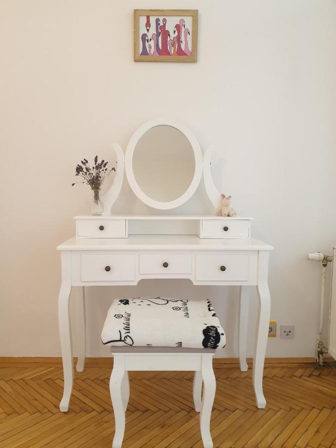 Sunny And Spacious Apartment Near City Centre Vienna Esterno foto